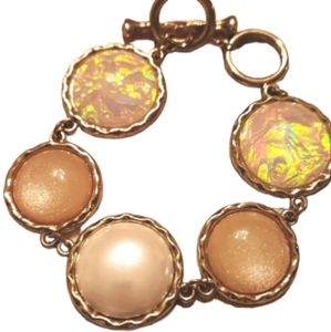 Fadhion toggle clasp link bracelet mew gold toned